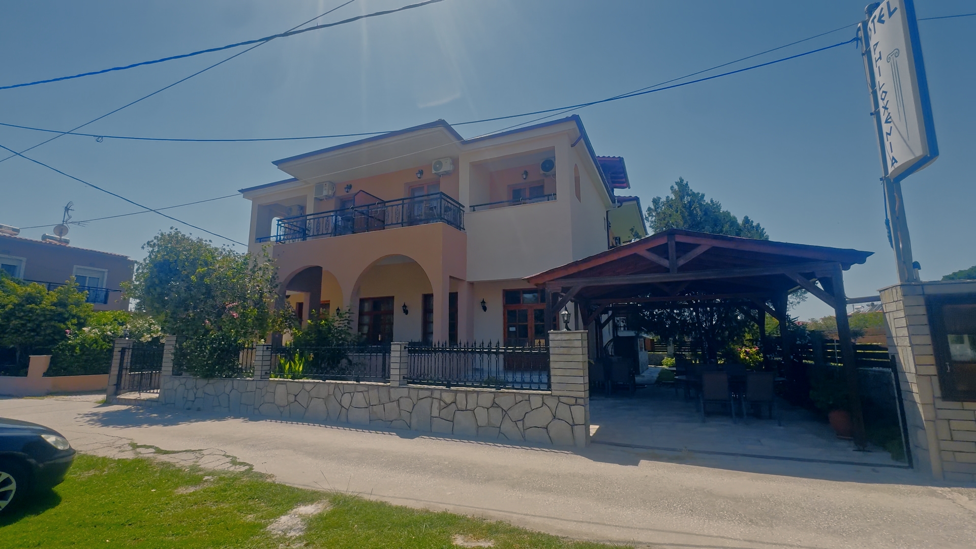 Philoxenia Hotel